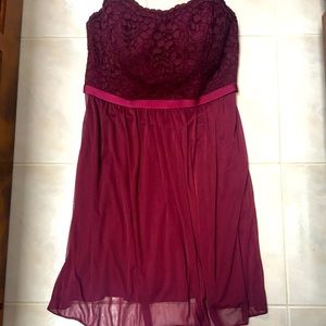 David Bridal Dress. Size 12. Color Wine.